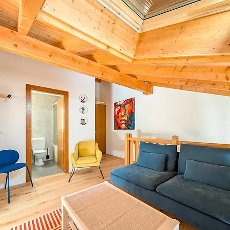 Spacieux Duplex Avec Acces Direct Au Bains * Saillon