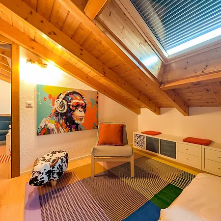 Spacieux Duplex Avec Acces Direct Au Bains * Saillon