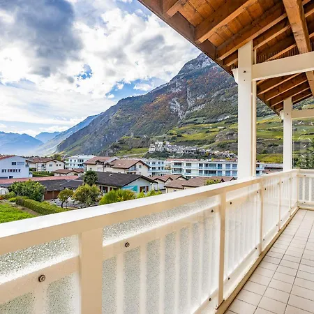 Appartement Spacieux Duplex Avec Acces Direct Au Bains *