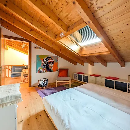 Spacieux Duplex Avec Acces Direct Au Bains * Saillon