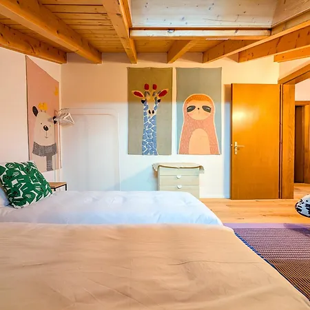 Appartement Spacieux Duplex Avec Acces Direct Au Bains