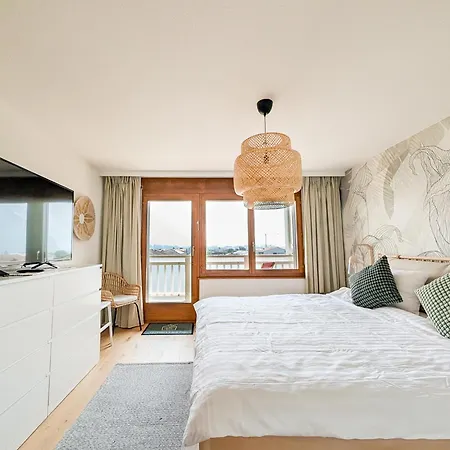 Spacieux Duplex Avec Acces Direct Au Bains * Saillon