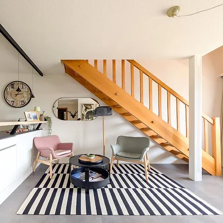 Appartement Spacieux Duplex Avec Acces Direct Au Bains
