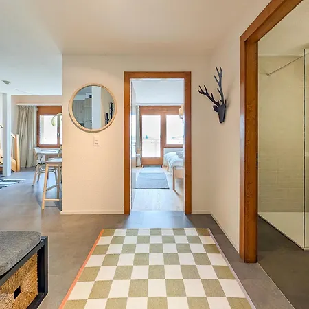 Spacieux Duplex Avec Acces Direct Au Bains Saillon