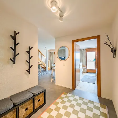 Spacieux Duplex Avec Acces Direct Au Bains * Saillon