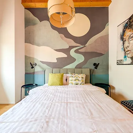 Lägenhet Spacieux Duplex Avec Acces Direct Au Bains *
