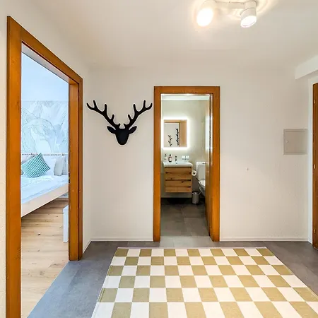 Spacieux Duplex Avec Acces Direct Au Bains 公寓 *